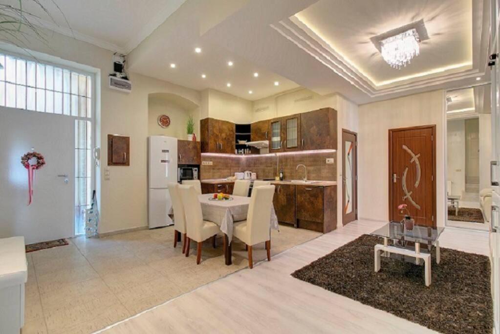 Super Central Apartment Budapešť Exteriér fotografie